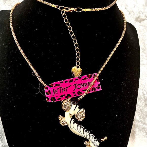 DACHSHUND PUPPY DOG NECKLACE Betsey Johnson inspired - Picture 2 of 10